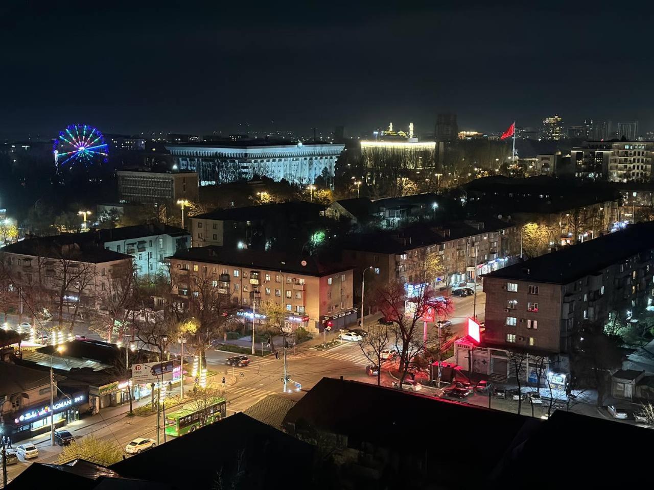 Apartment With City View On Sydykova St. 123 Bisjkek Buitenkant foto